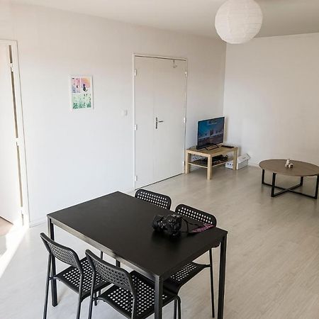 Апартаменты Appart 65 M² 10 Minutes En Bus Au Centre Сессон-Севинье Экстерьер фото