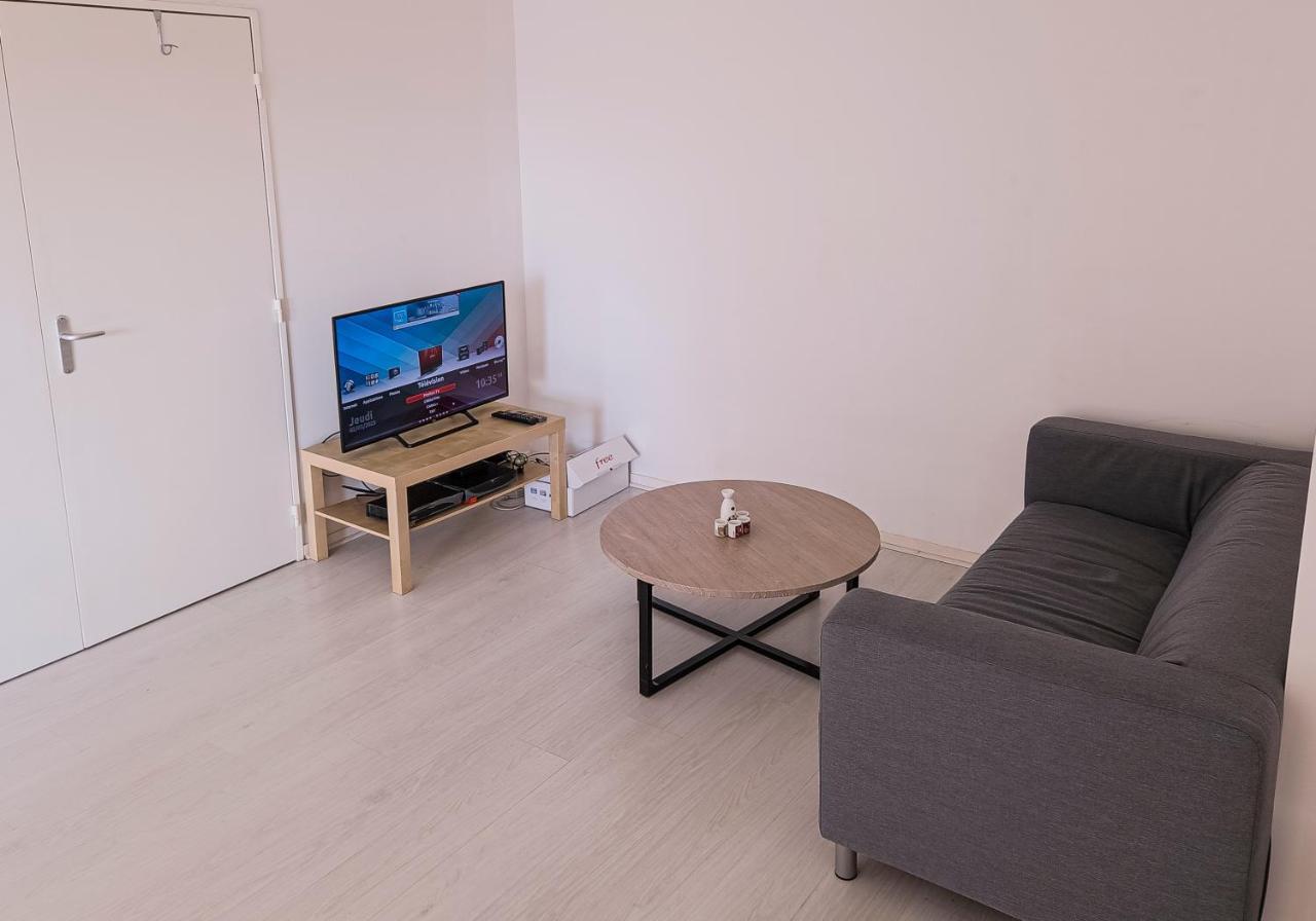 Апартаменты Appart 65 M² 10 Minutes En Bus Au Centre Сессон-Севинье Экстерьер фото